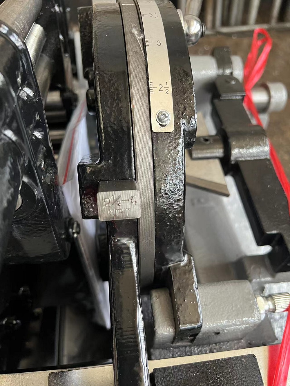 1500w Induction motor pipe threading machine
