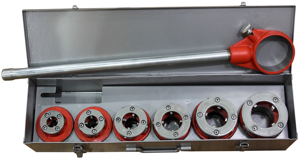 Manual ratchet threader interchangeable with 12R RIDGID dies