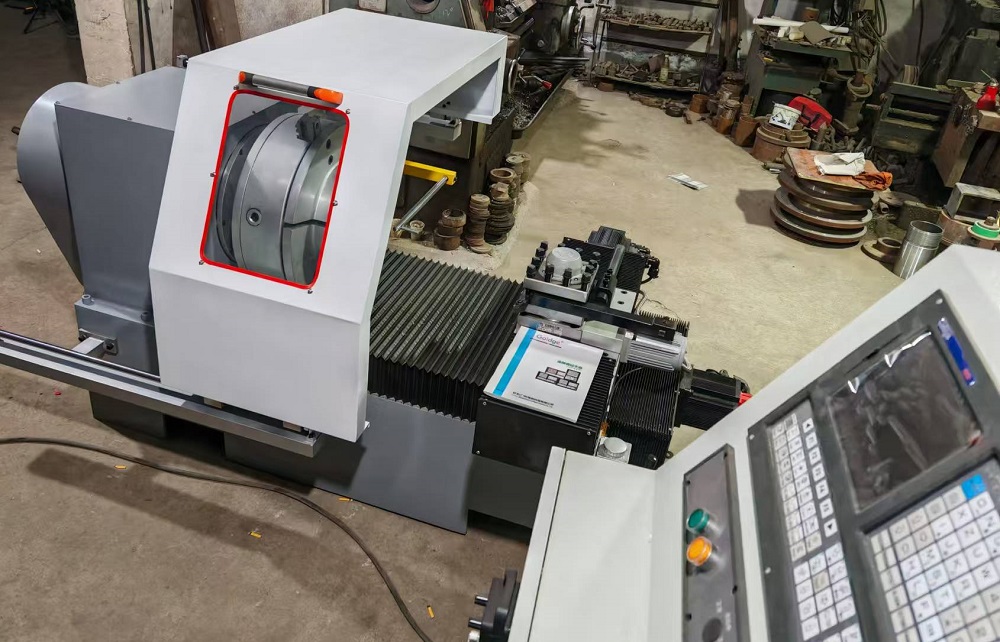 PE pipe threading machine